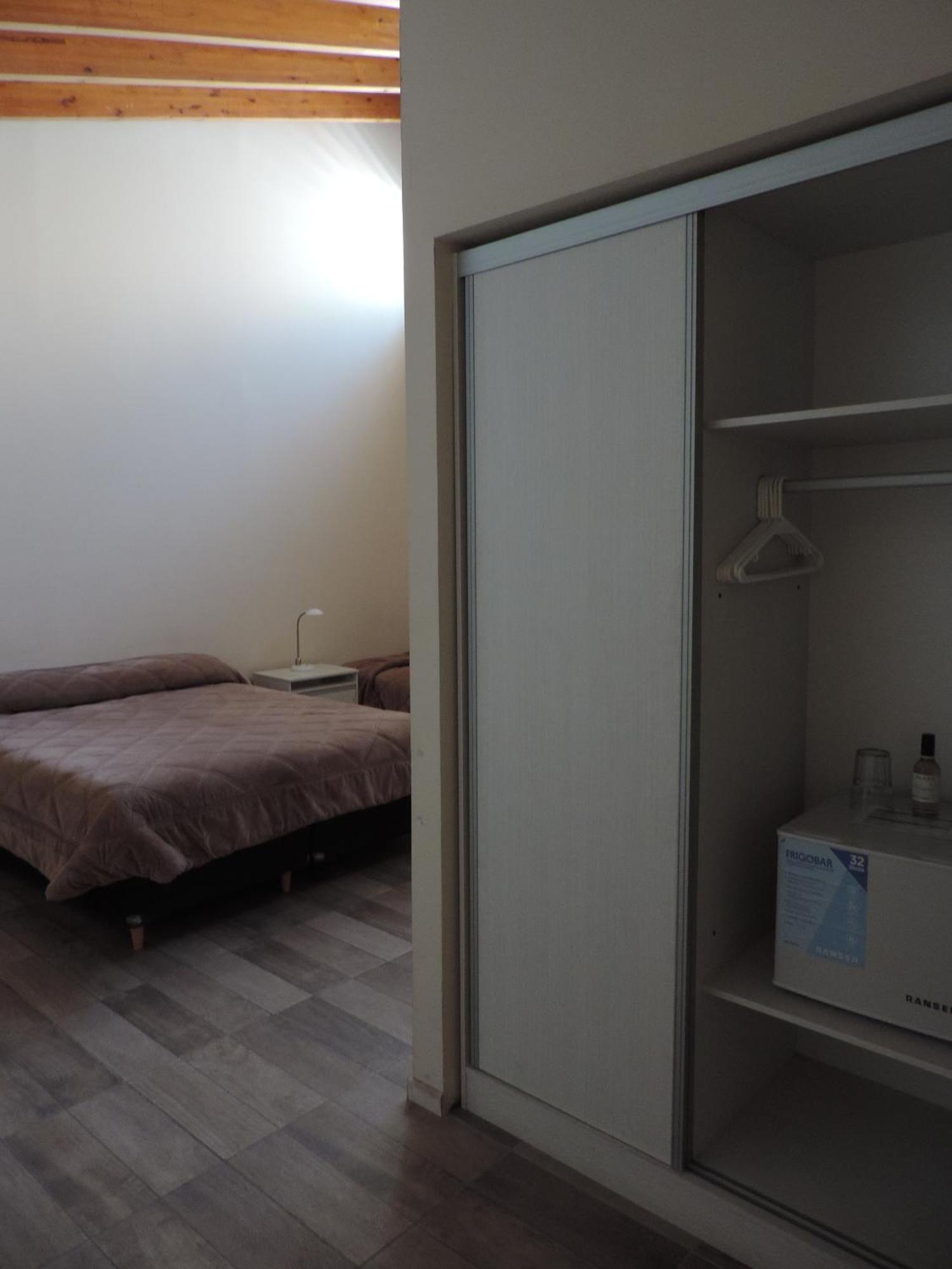 Dakar Hostel Mendoza Eksteriør billede